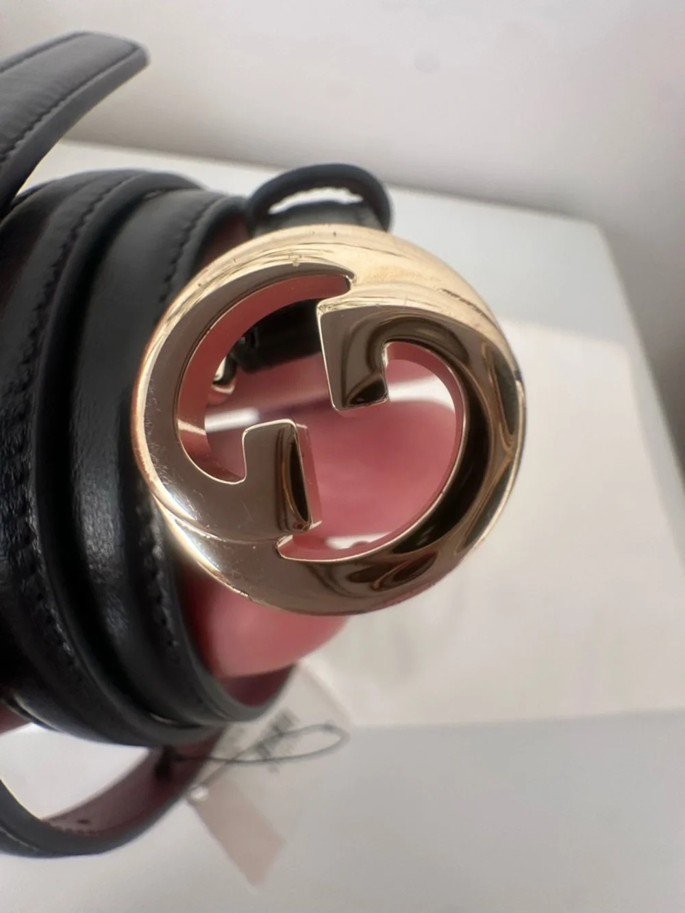 Gucci Thin Black Leather Belt with Interlocking G Buckle 100